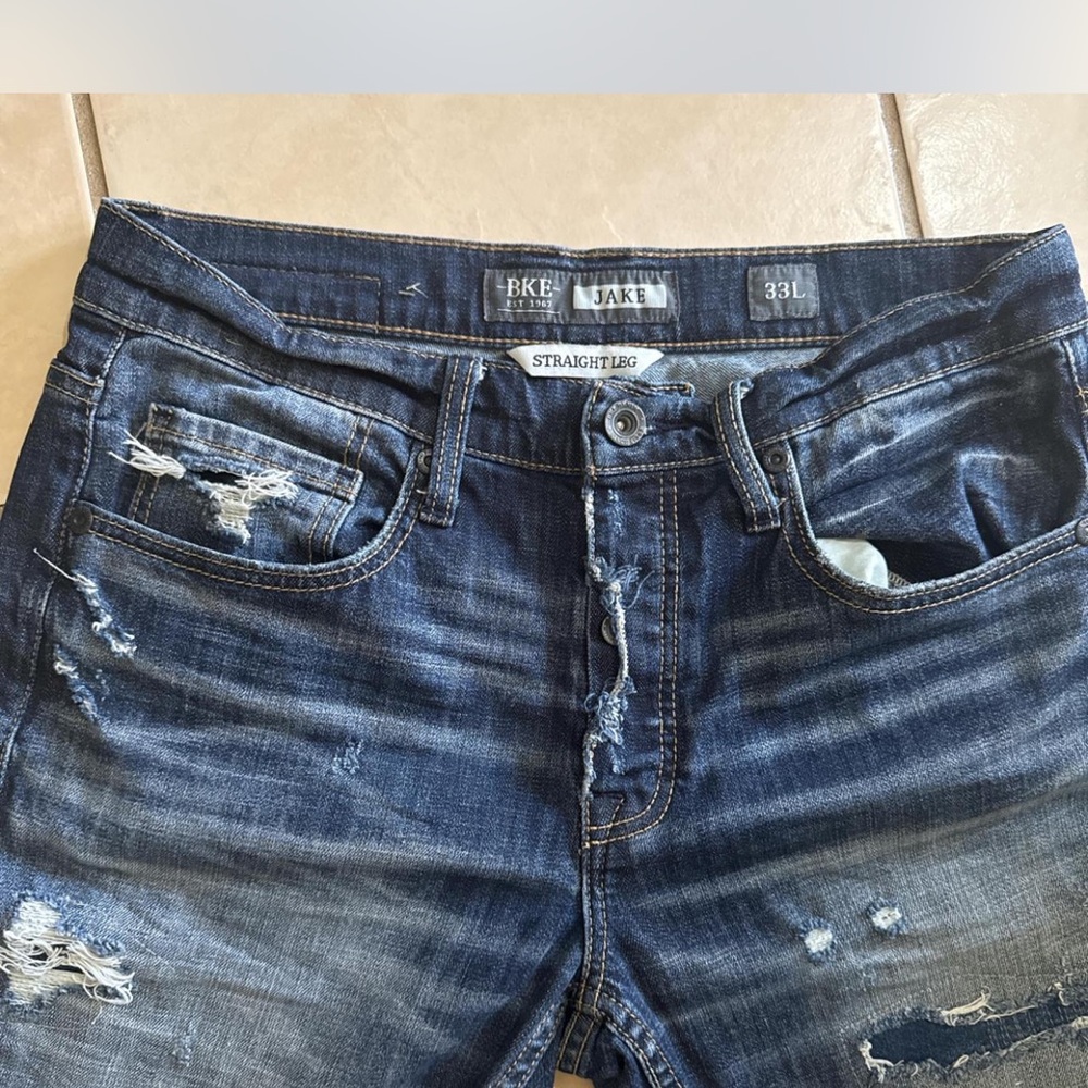 BKE Jake Straight leg Distressed Jeans